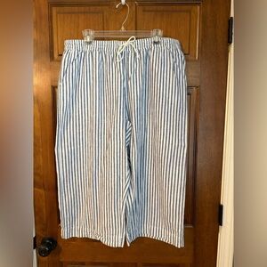 beachlunchlounge Blue and White Striped Drawstring pocket Cropped Pants XL